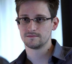 Snowden made a point to note that whoever plays him in the film need not be bearded or wear glasses.